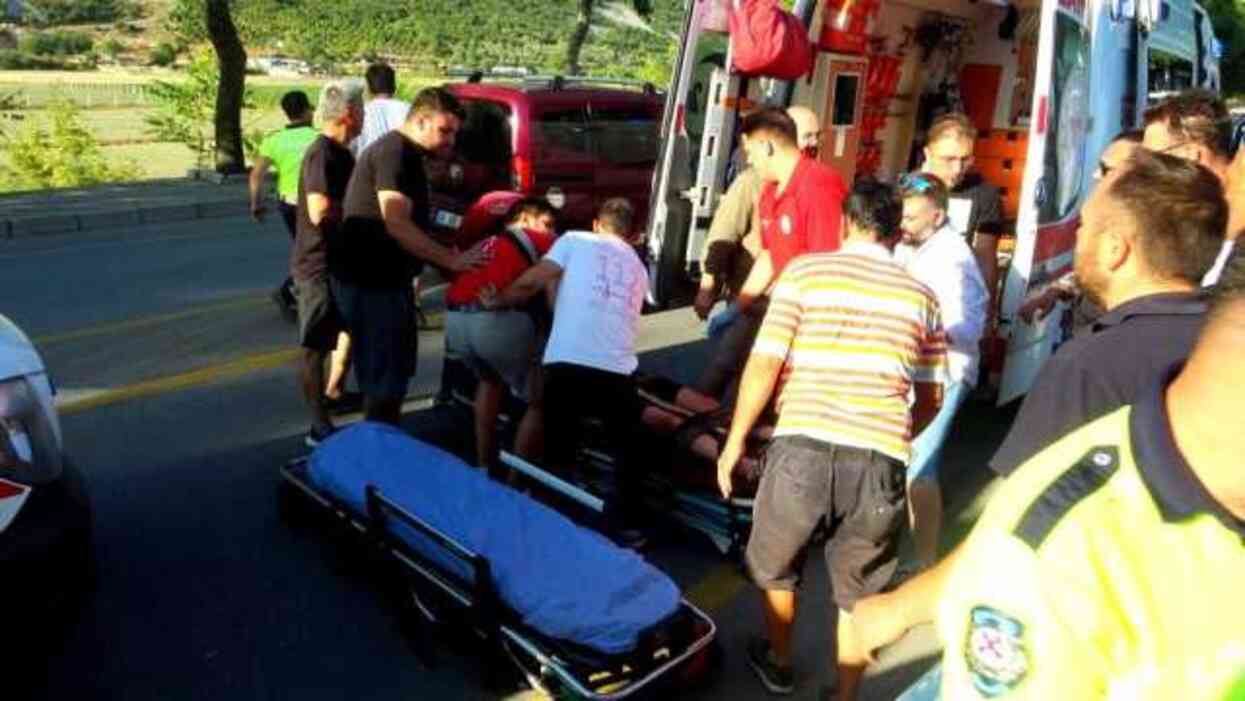 Kazadan sonra dünyaya getirdiği bebeğini kucağına alamadan öldü Kazadan sonra dünyaya getirdiği bebeğini kucağına alamadan öldü