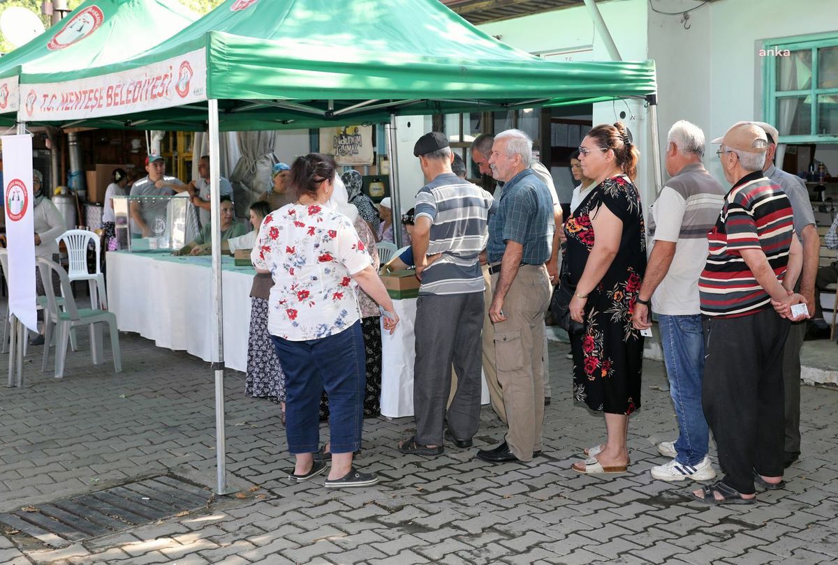 Yeşilyurt Pazarı Salı Günleri Eski Yerinde Kurulacak