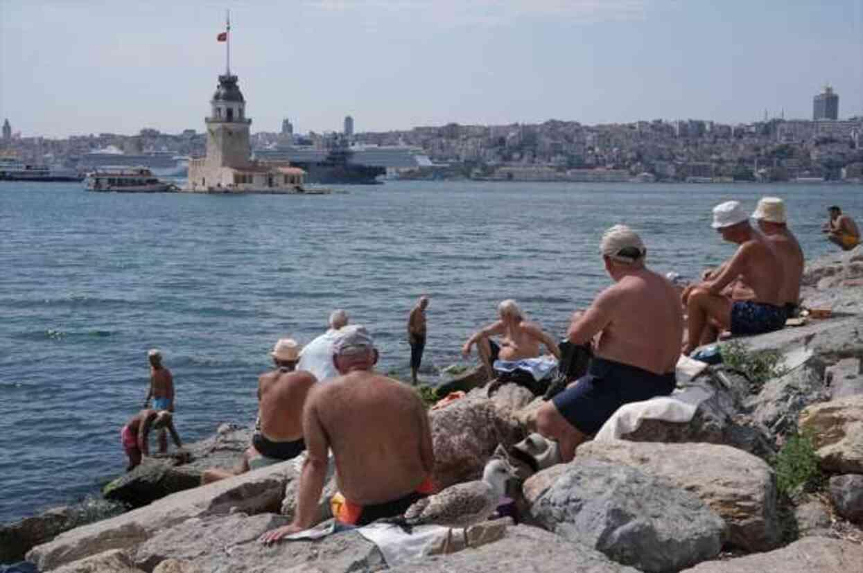 2 sıcak hava dalgası İstanbul'u kavuruyor! AKOM'dan yeni bir uyarı daha