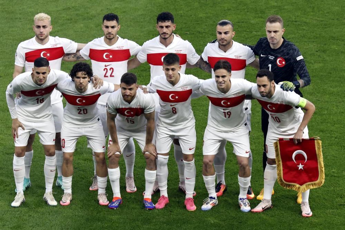 A Milli Futbol Takımı FIFA dünya sıralamasında 16 basamak yükseldi