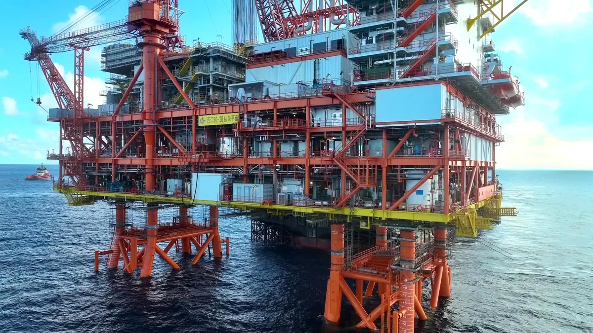 Çin Ulusal Açık Deniz Petrol Şirketi, Xijiang 30-2B Sondaj Platformunu Başarıyla Kurdu