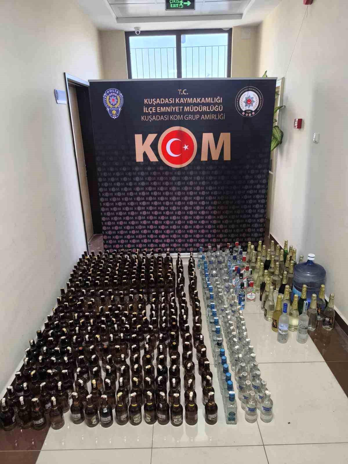 Kuşadası\'nda Kaçak İçki Operasyonu: 411 Şişe Gümrük Kaçağı Bandrolsüz Alkol Ele Geçirildi