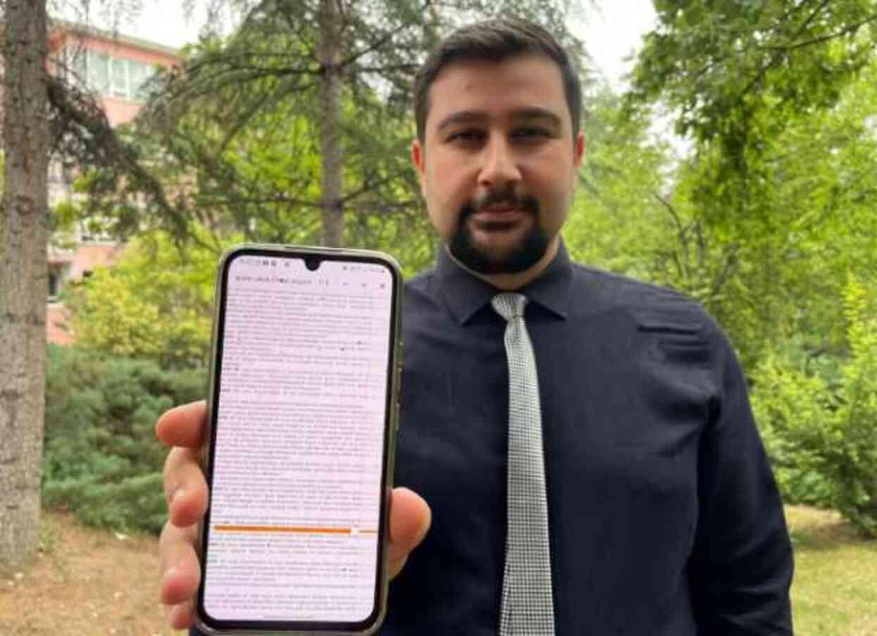 Özel okullar kitap için 50 bin TL istemeye başladı, vatandaşlar CİMER'i şikayet yağmuruna tuttu Özel okullar kitap için 50 bin TL istemeye başladı, vatandaşlar CİMER'i şikayet yağmuruna tuttu