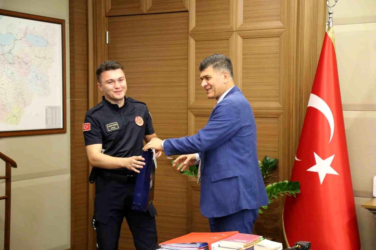 Bursa Büyükşehir Belediyesi İtfaiye Personeline Teşekkür