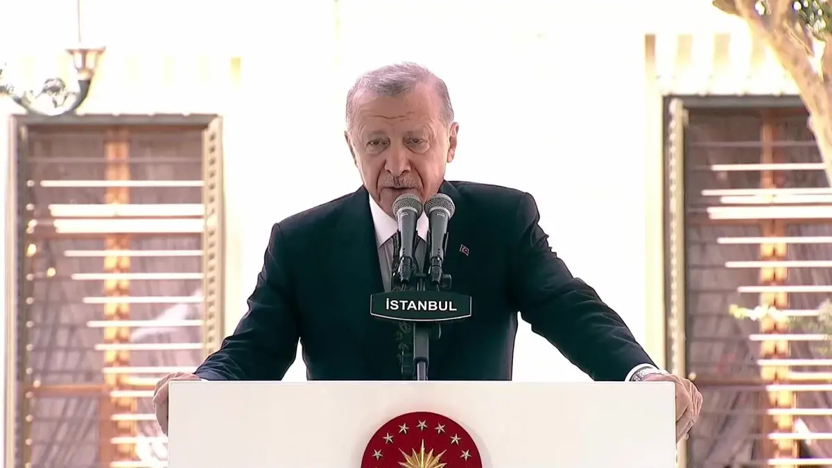 Cumhurbaşkanı Erdoğan: \'Atatürk konusunda mangalda kül bırakmayanların çürümeye terk ettiği Savarona Yatı\'na sahip çıkan yine biz olduk\'