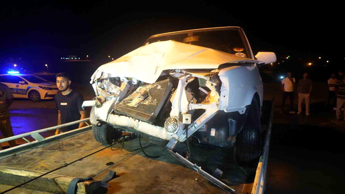 Kırıkkale\'de Otomobil ile Motosiklet Çarpıştı: 6 Yaralı