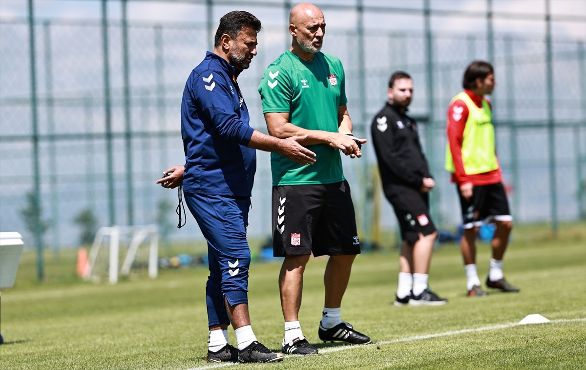 EMS Yapı Sivasspor, Erzurum\'da hazırlıklarını sürdürdü