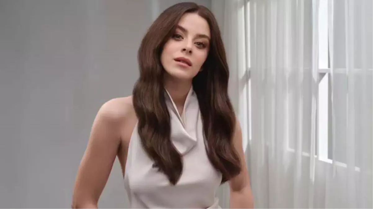 İmaj değiştiren İlayda Alişan, saçlarını kısacık kestirdi