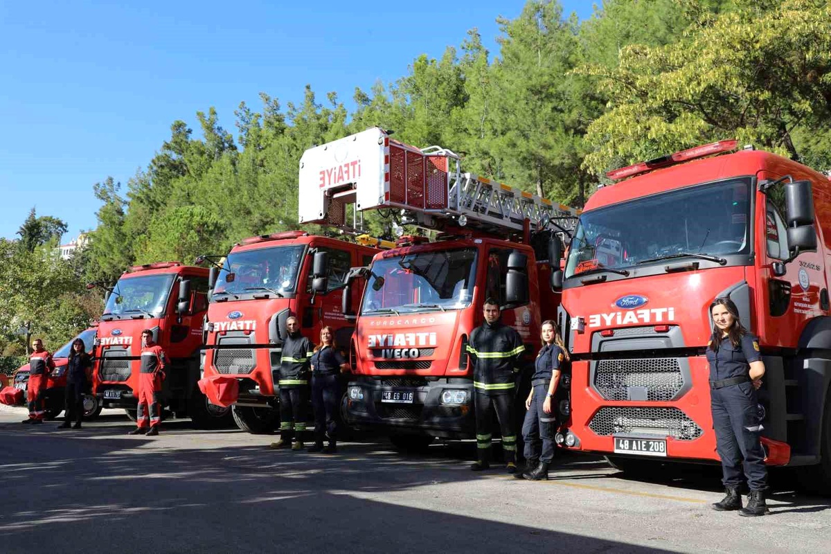 Muğla Büyükşehir Belediyesi İtfaiye ve Vektörle Mücadele Ekiplerine 76 Yeni Araç Alacak