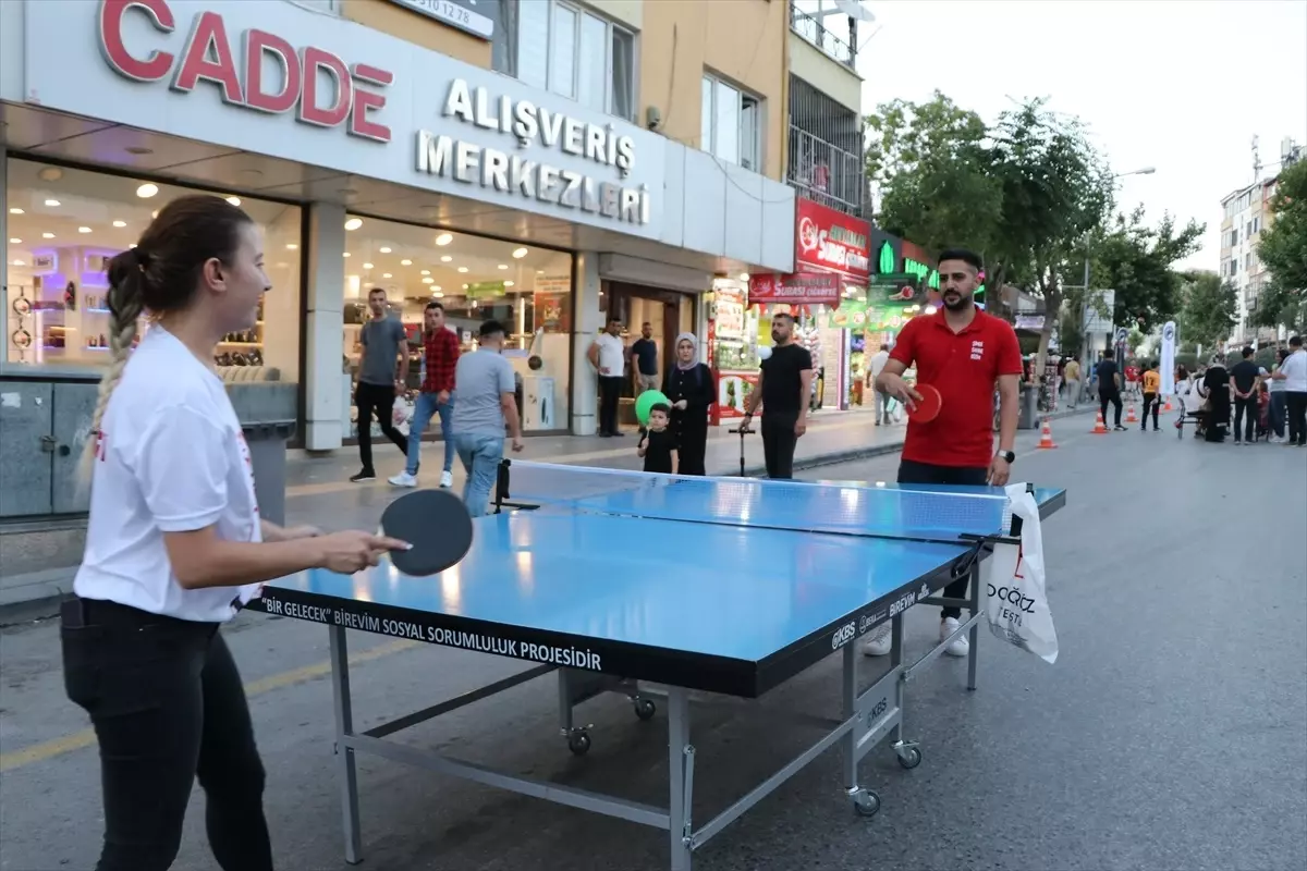 Niğde\'de Spor Festivali ve Yarı Maraton Koşusu Başladı