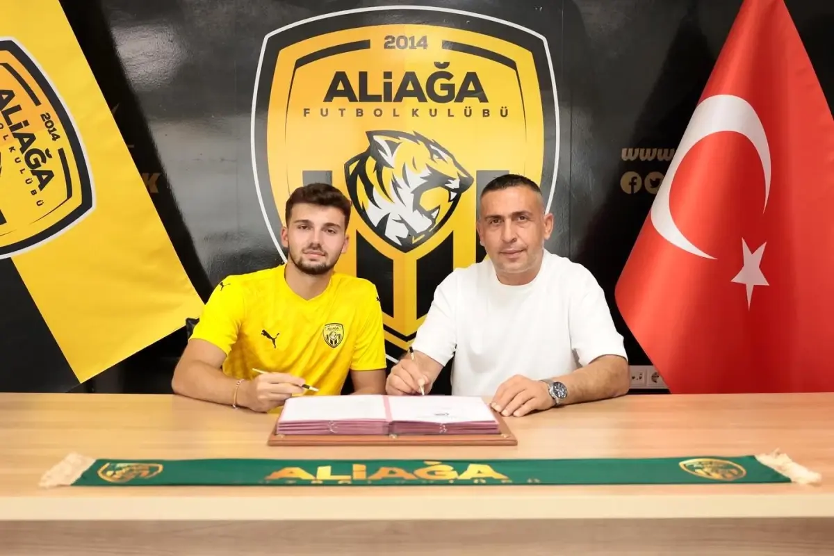 Aliağa FK, Belediye Derincespor\'un genç oyuncusunu transfer etti