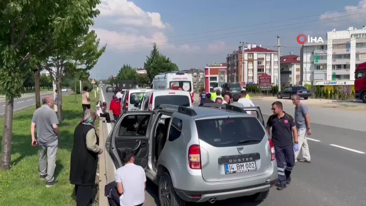 Düğün konvoyunda zincirleme kaza: 2 yaralı