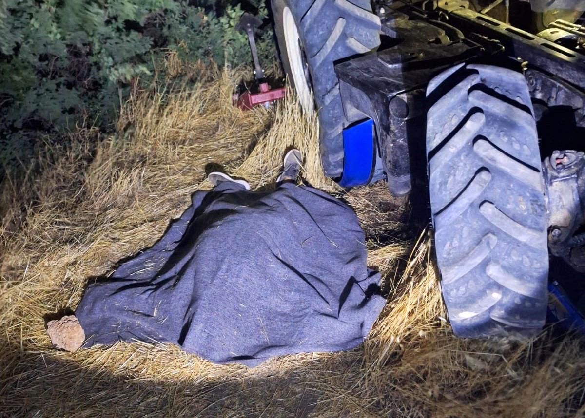 Adıyaman\'da traktör devrildi, sürücü hayatını kaybetti