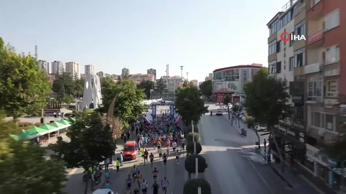 Niğde\'de şehit Ömer Halisdemir anısına yarı maraton düzenlendi