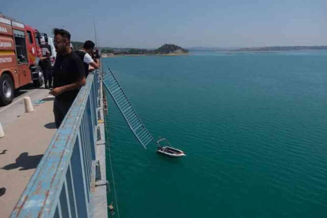 Otomobil köprüden baraja uçtu: 1 çocuğun cesedi bulundu, 3 kişi aranıyor