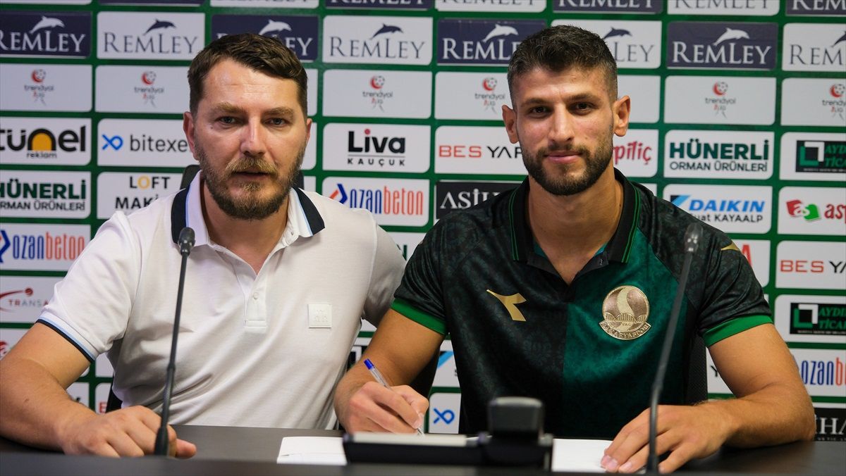 Sakaryaspor, Kahraman Demirtaş\'ı transfer etti
