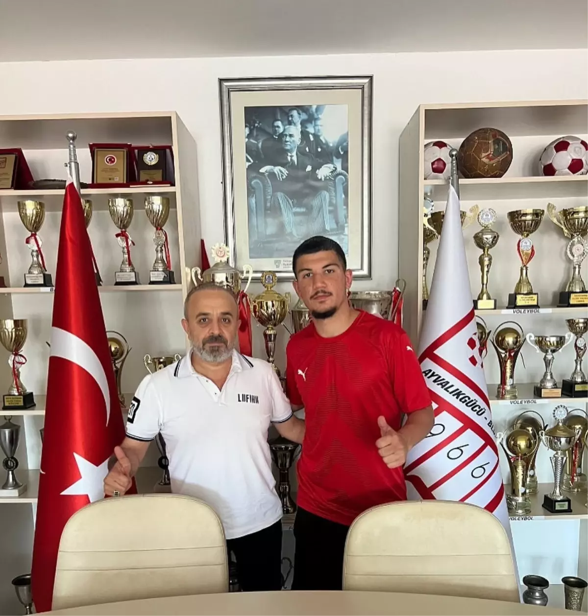 Ayvalıkgücü Belediyespor, transferde 3 oyuncuyla anlaştı