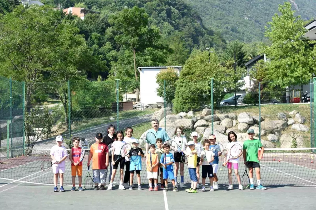 Yıldırım Belediye Başkanı Tenis Sporcularıyla Buluştu