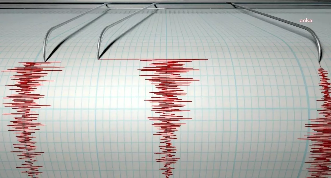 Çanakkale\'nin Ezine ilçesinde 4.9 büyüklüğünde deprem meydana geldi