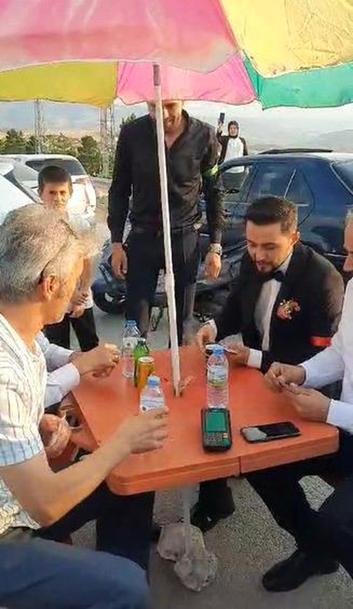 Ankara\'da gelin alma konvoyunda pişti oyunu