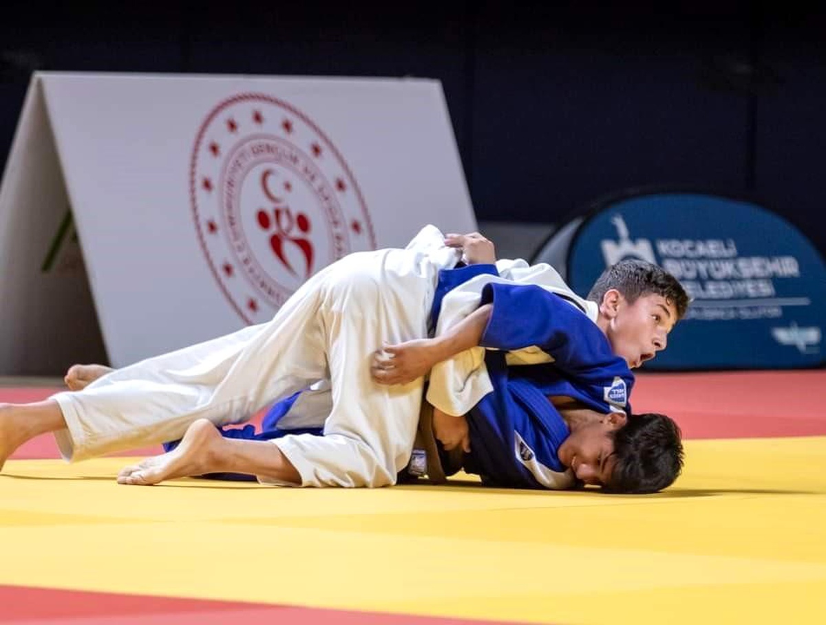 Yunusemre Belediyespor\'un judocusu Ramazan İnci, Yıldızlar Avrupa Judo Kupası\'nda bronz madalya kazandı