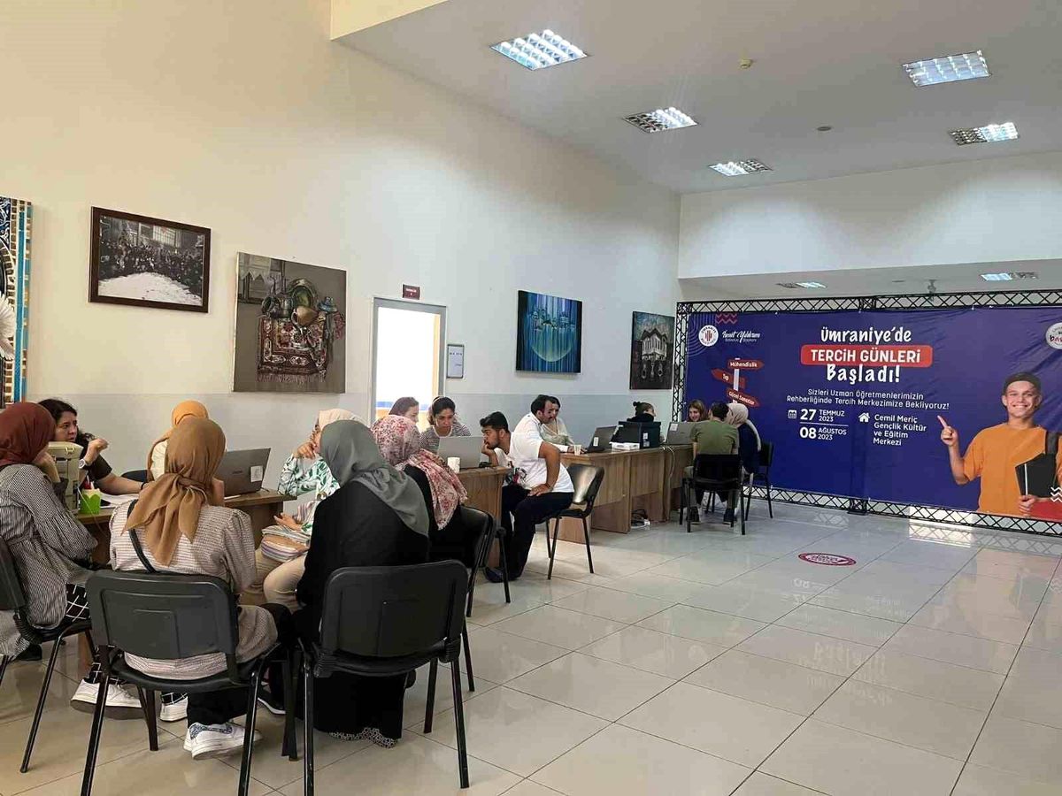 Ümraniye Belediyesi Üniversite Adaylarına Tercih Günleri Düzenliyor
