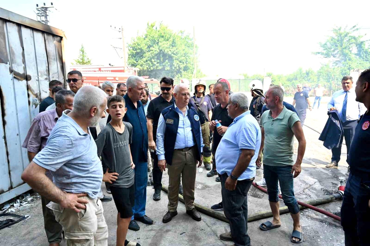 Bursa\'da Fabrika Yangını Kontrol Altına Alındı