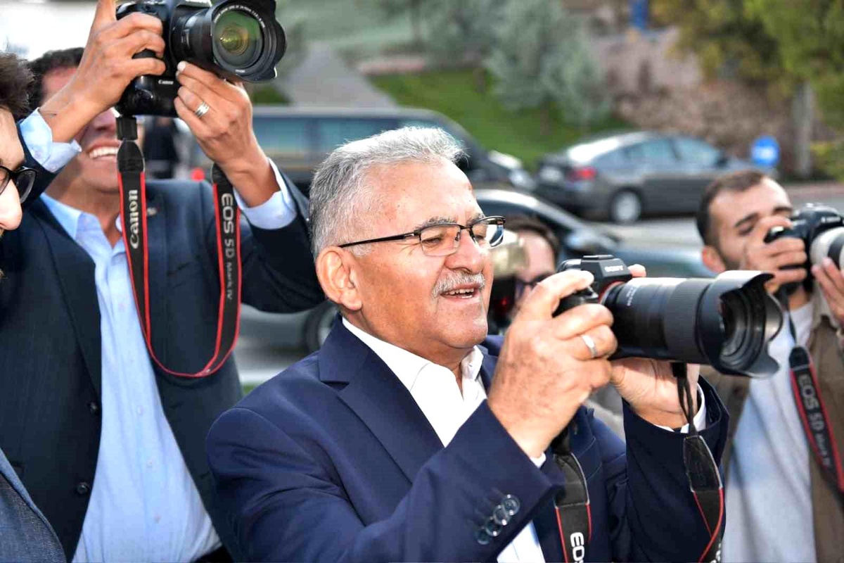 Başkan Büyükkılıç, Gazeteciler ve Basın Bayramı\'nı kutladı