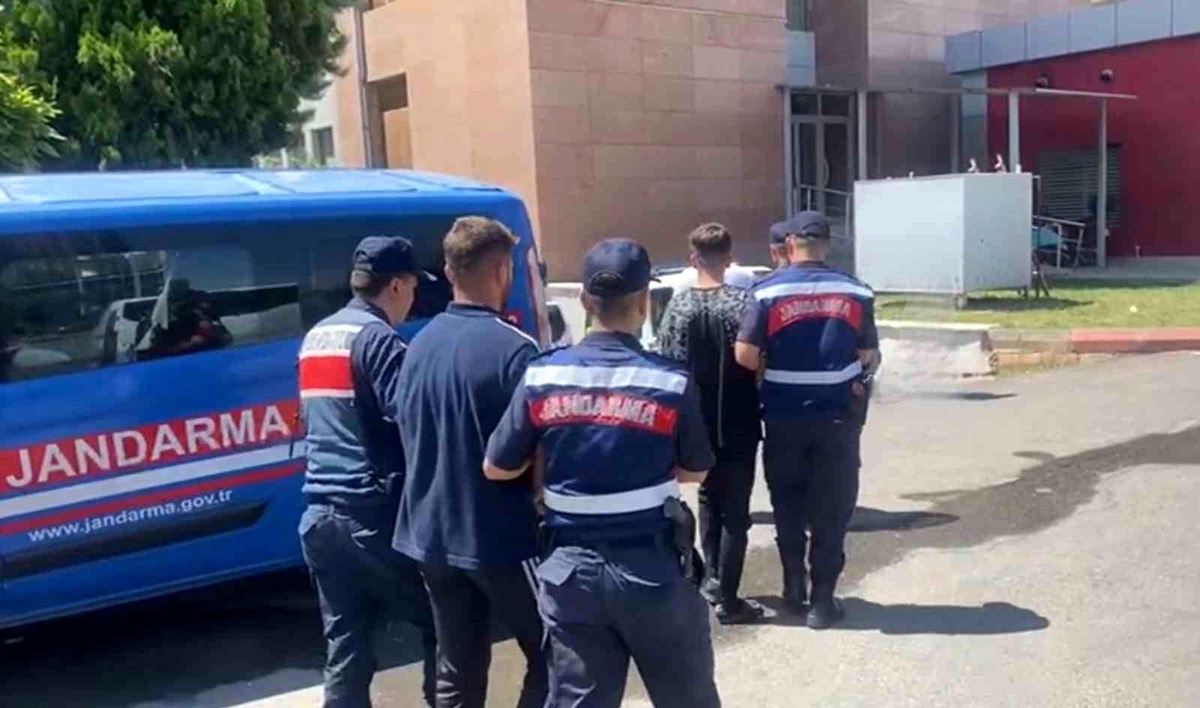 Gaziantep\'te Ticaret Yaptıkları Kişiyi Alıkoyup Gasp Eden 3 Şahıs Yakalandı