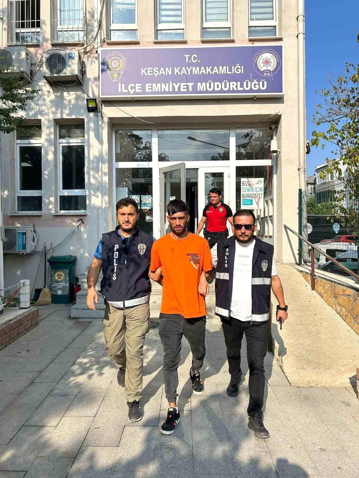 Keşan\'da amcasını öldüren katil zanlısı tutuklandı