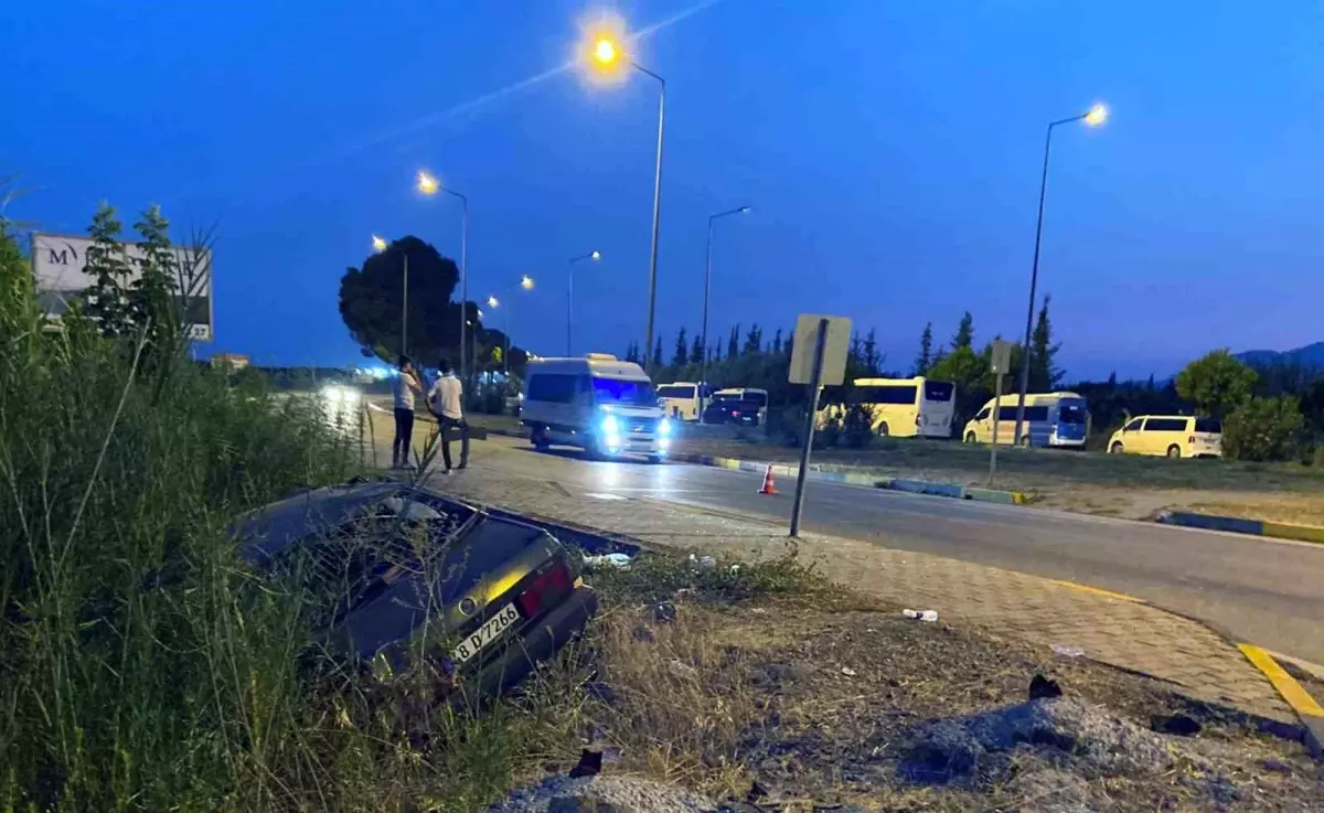 Muğla\'da Tek Taraflı Trafik Kazası: 6 Yaralı