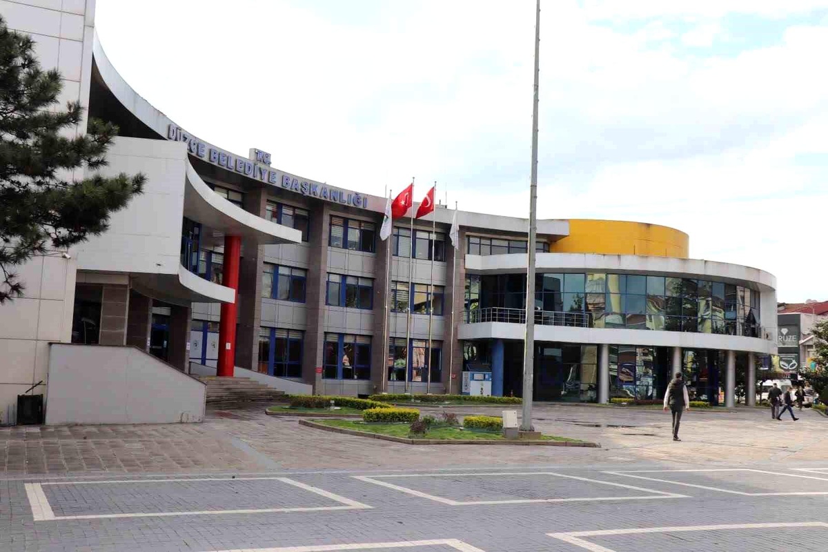 Düzce Belediyesi Vatandaşları Dolandırıcılara Karşı Uyardı