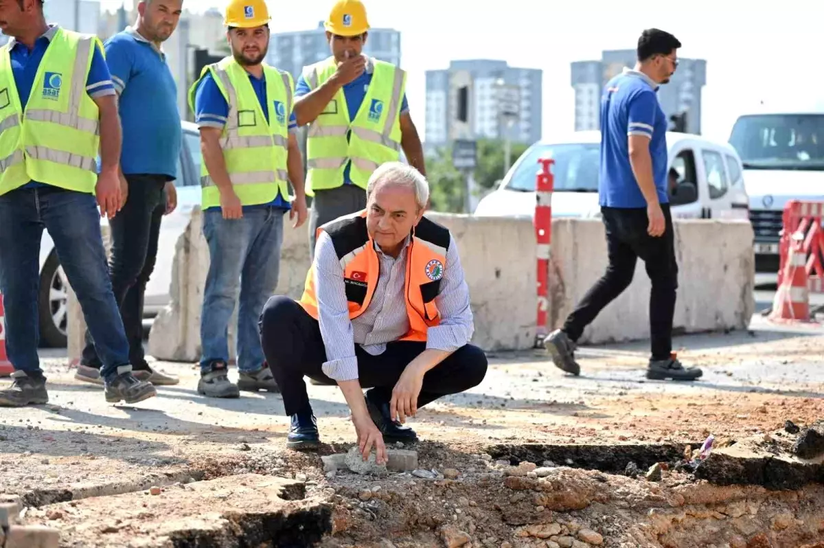 Kepez Belediyesi, Hüsnü Karakaş Mahallesi\'nde altyapı çalışması başlattı