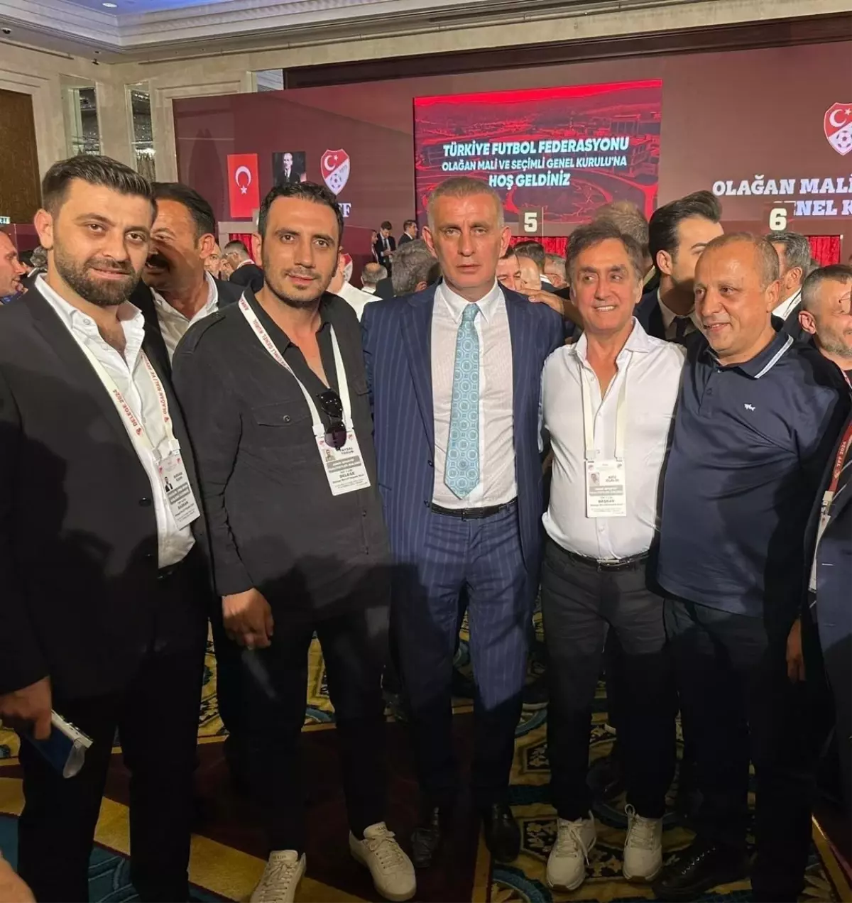 TFF Başkanlık Seçimlerinde Doğu ve Güneydoğu illerinin tamamı Hacıosmanoğlu\'nu destekleyerek Cumhuriyet tarihinde bir ilke imza attı