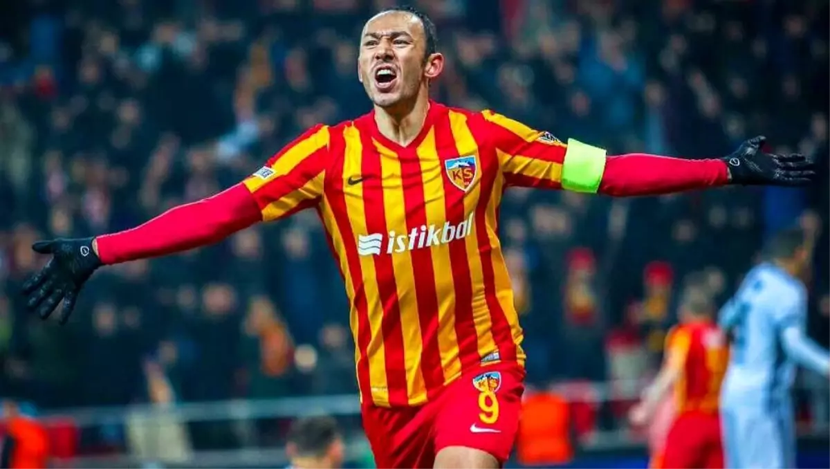 Umut Bulut Aktif Futbol Kariyerini Sonlandırdı