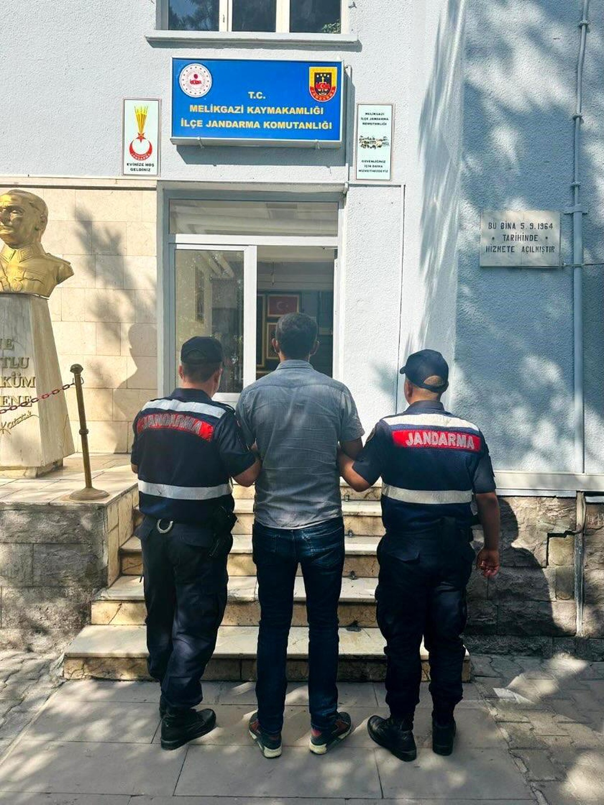 Kayseri\'de 12 Yıl Hapis Cezası Bulunan Şahıs Yakalandı