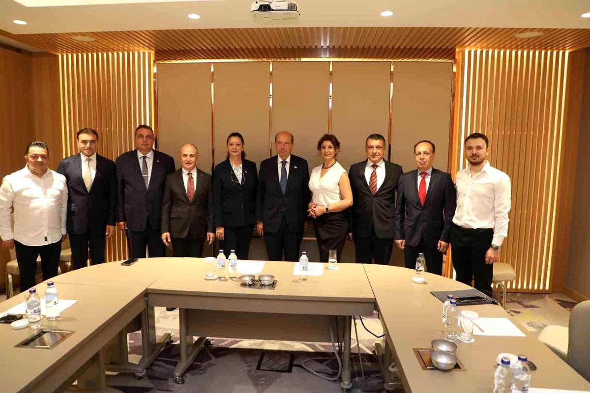 KKTC Cumhurbaşkanı Ersin Tatar, DMW Uluslararası Diplomatlar Birliği\'nin Onursal Başkanı oldu