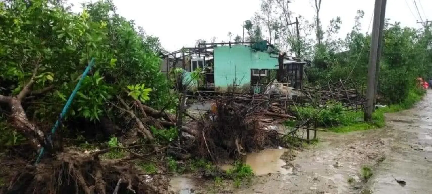 Kasırga Yangon\'da 71 evi yerle bir etti