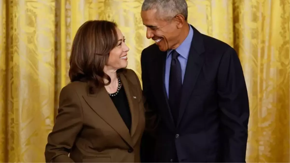 BARACK Obama, Kamala Harris\'in Demokrat Parti başkan adaylığı kampanyasına resmi olarak destek verdi