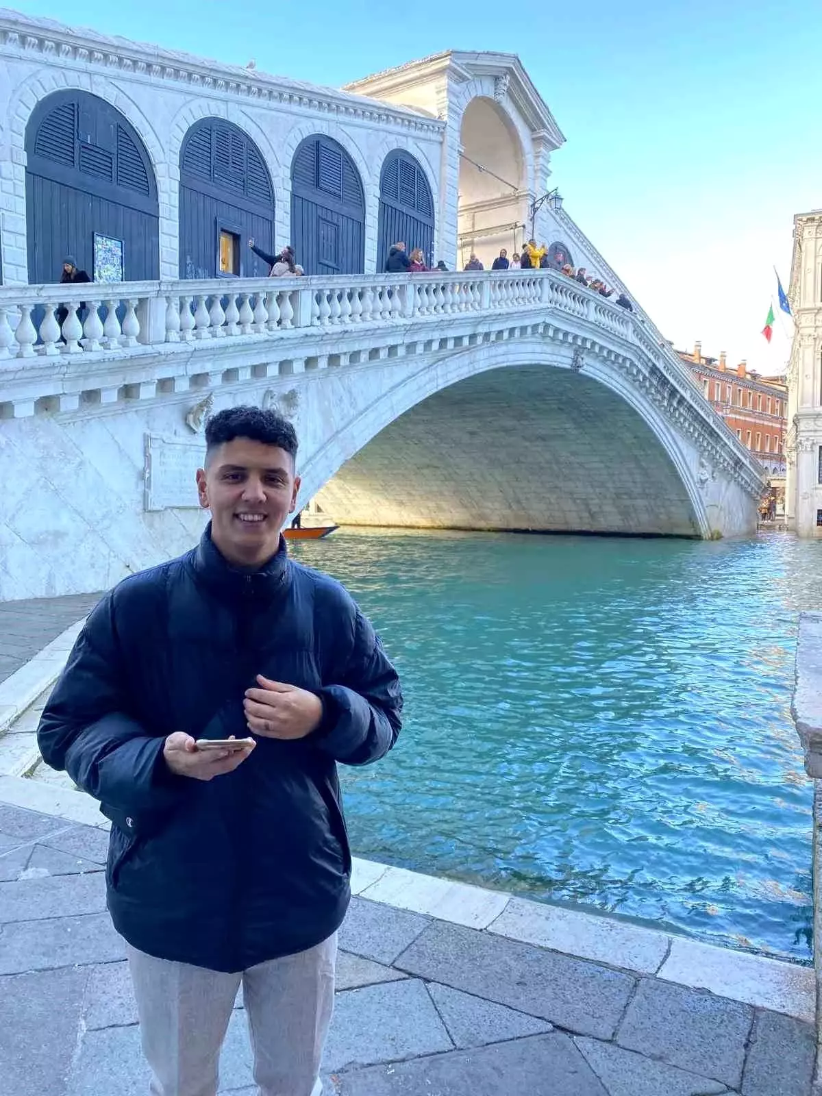 İEÜ Mezunu Süleyman Gürel, Hollanda\'da Kariyer Yapıyor