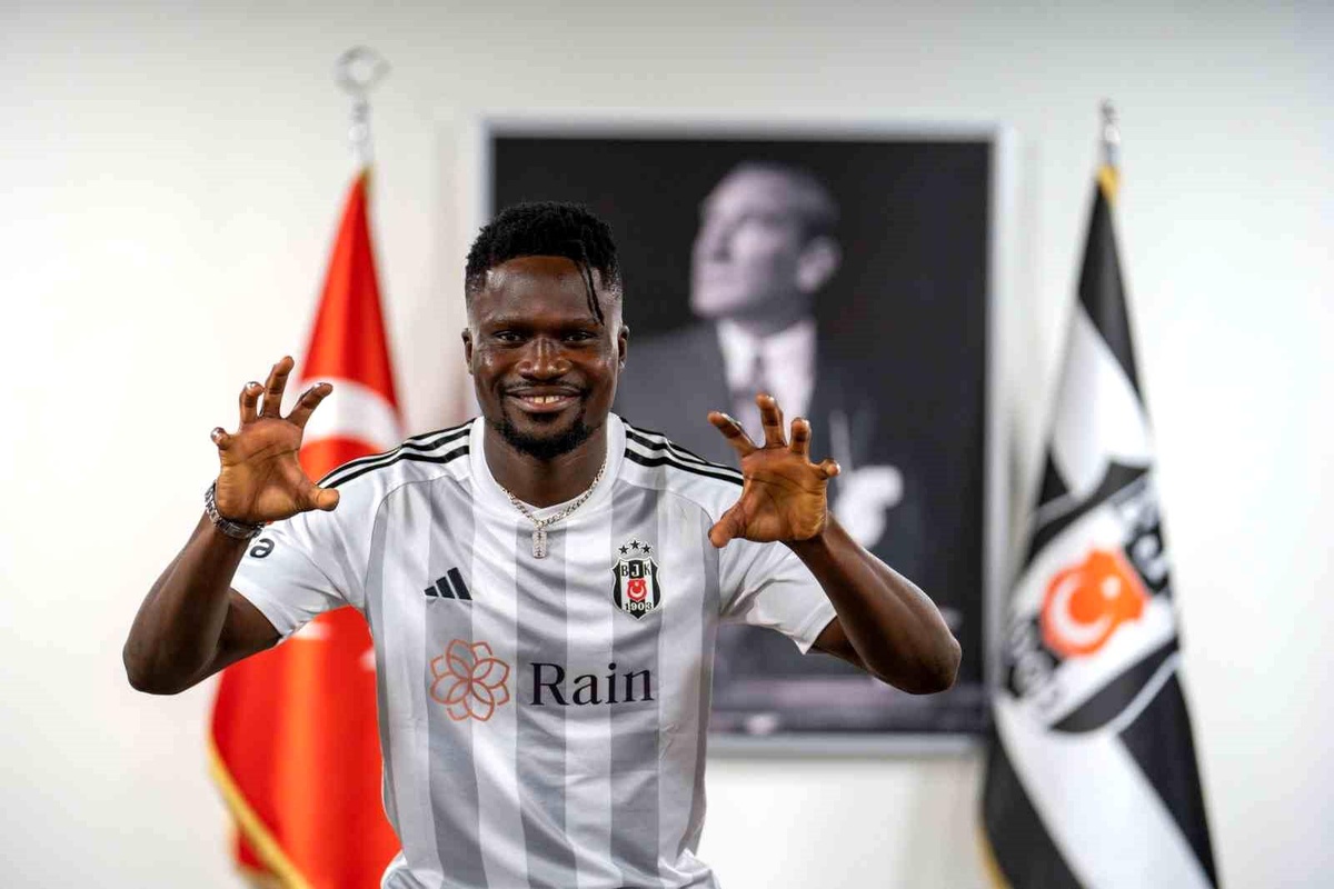 Beşiktaş\'ta Daniel Amartey ile Görüşmeler Devam Ediyor