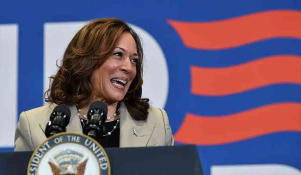 Kamala Harris, Trump ile arasındaki oy farkını 1 puana indirdi Kamala Harris, Trump ile arasındaki oy farkını 1 puana indirdi