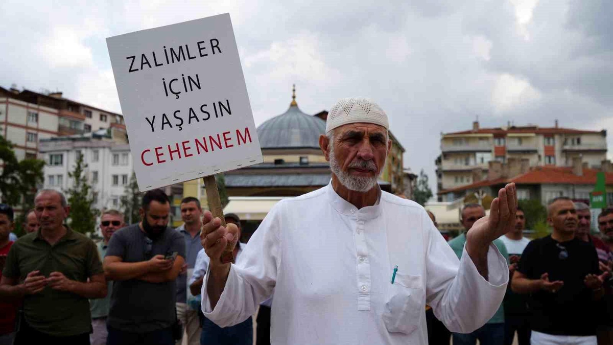 Kırıkkale\'de İsrail Başbakanı\'nın Onur Konuğu Olmasını Protesto Etti