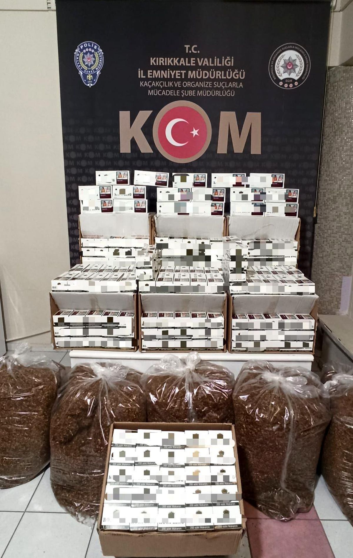 Kırıkkale\'de Kaçak Tütün Operasyonu: 4 Şüpheli Gözaltına Alındı