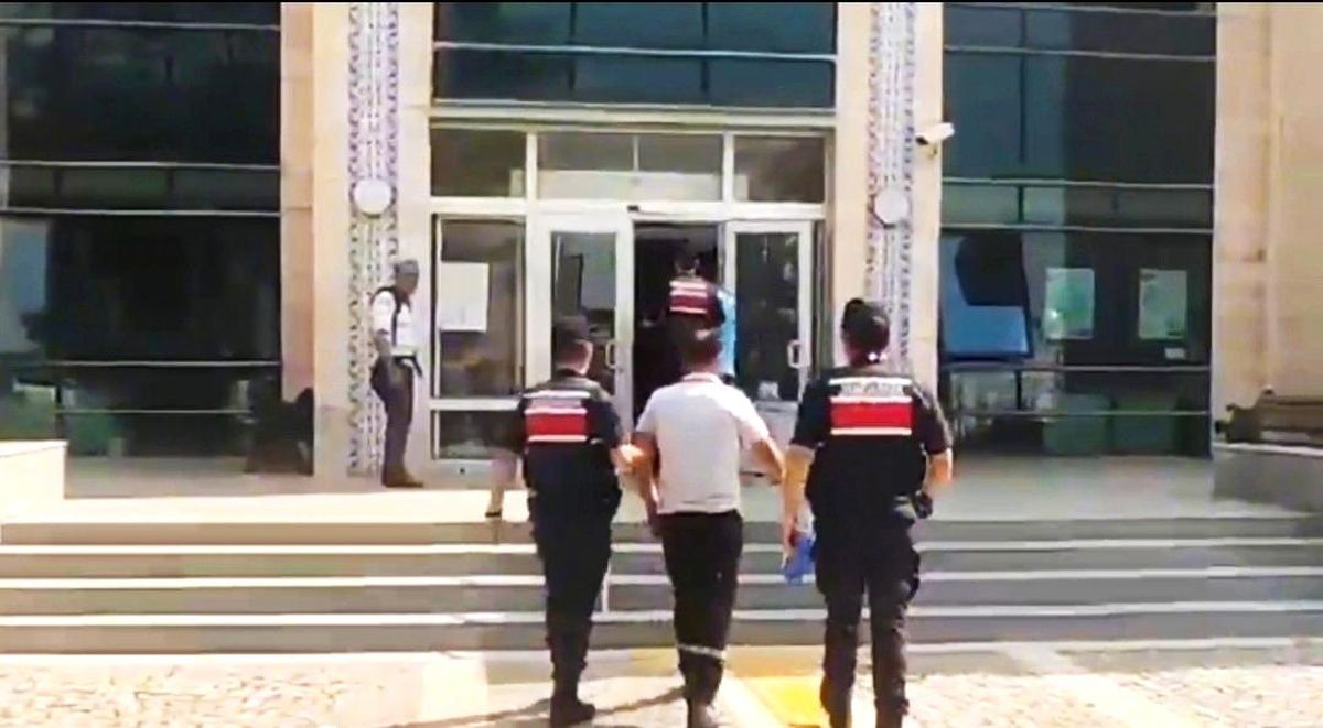 Kütahya\'da Uyuşturucu Hap Operasyonu: 552 Adet Hap Ele Geçirildi