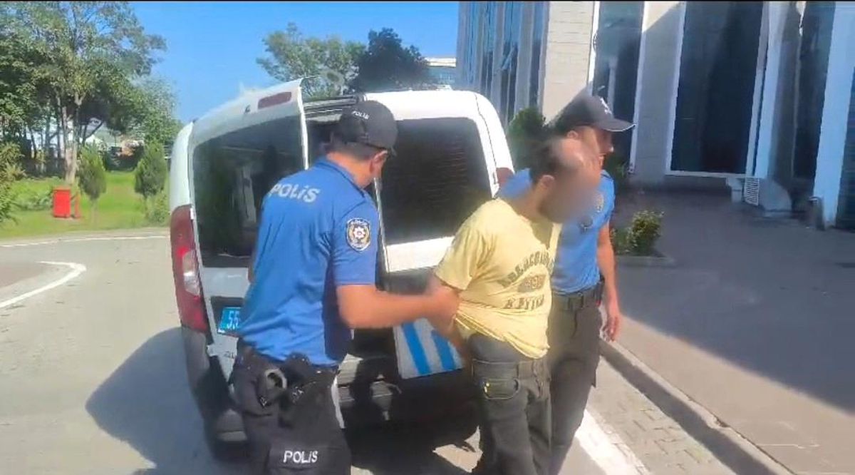Samsun\'da Uyuşturucu Operasyonu: Evde Uyuşturucu Ele Geçirildi