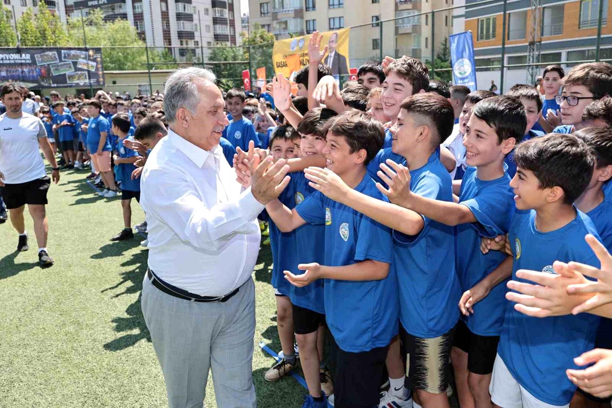 Talas Belediyesi Yaz Spor Kursları Başladı