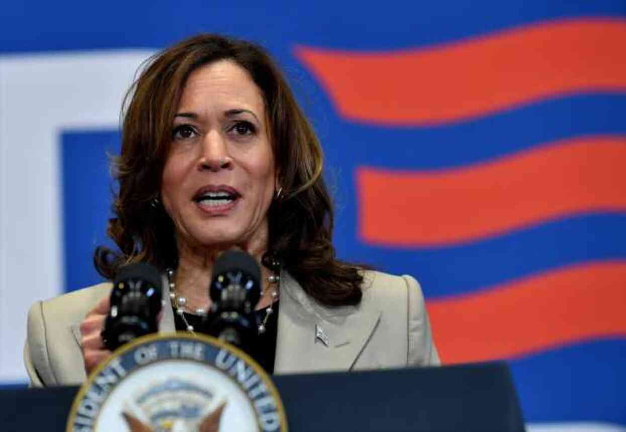 ABD'de yapılan ankette Trump, Kamala Harris'in önünde
