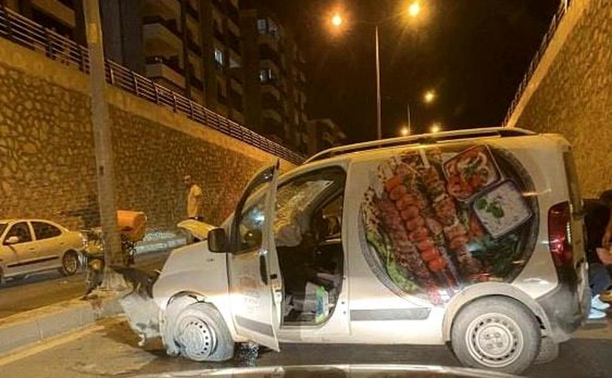Elazığ\'da trafik kazasında 2 kişi yaralandı