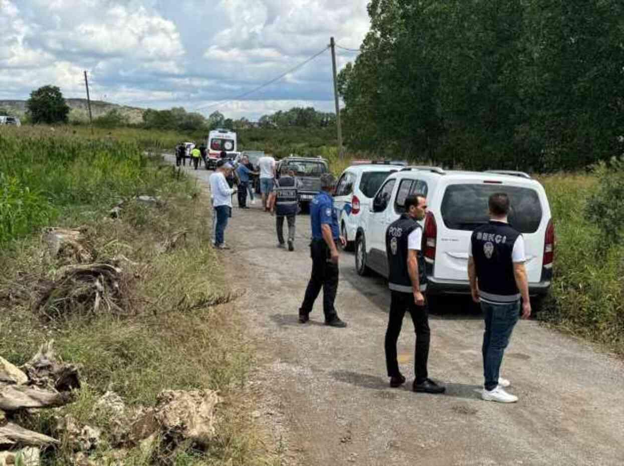 Eski belediye başkanına pusu! Aracına kurşun yağdırarak katlettiler